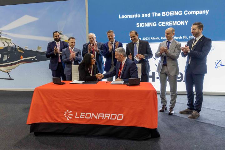 Boeing-LDO ceremony MH-139