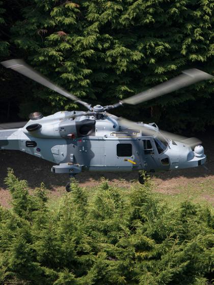 AW159